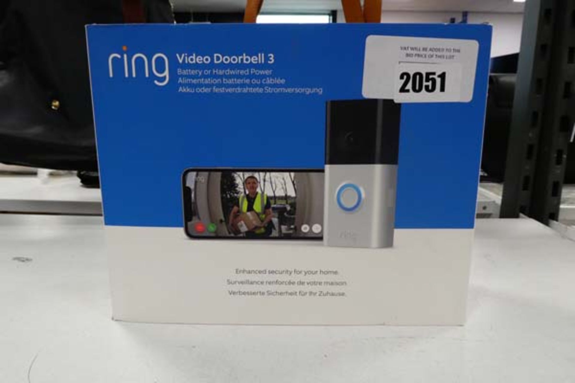 Ring Video Doorbell 3 with box and battery - Image 2 of 2