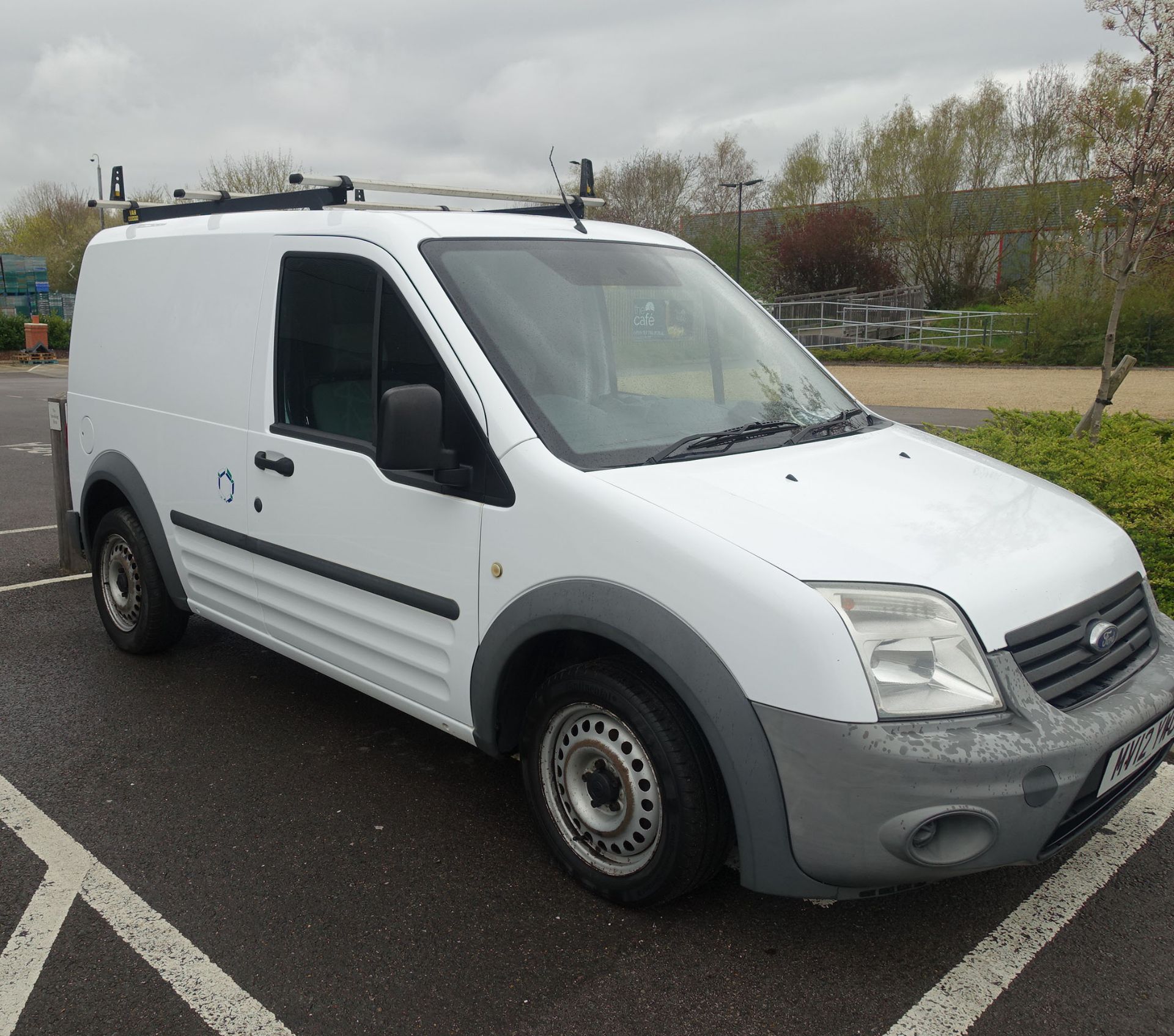 MV12 YWO Ford Transit A Connect 75 T200 van, first reg 01/03/12, 149,865 miles, broken lower