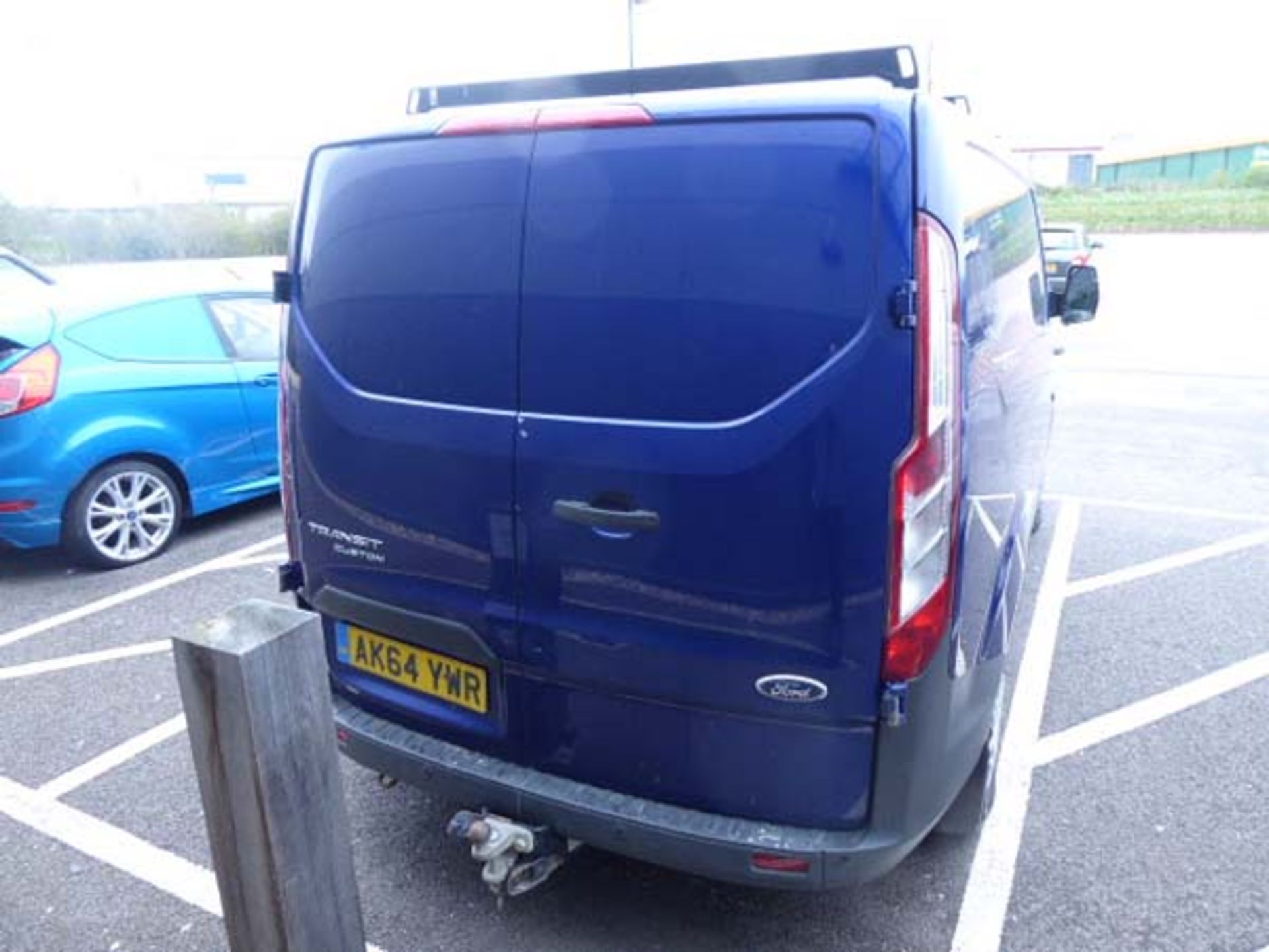 AK64 YWR Ford Transit Custom Trend 290LT 2.2 TDCI 100ps van, 100,269 miles, MOT expired 11.2.21 - Image 3 of 7