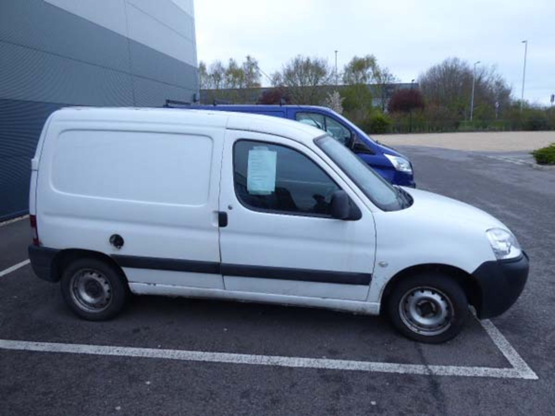 CV60 FVB Peugeot Partner 600 Professional HDI Van,in white, first registered 28/09/2010, MOT 21/10/ - Image 2 of 8