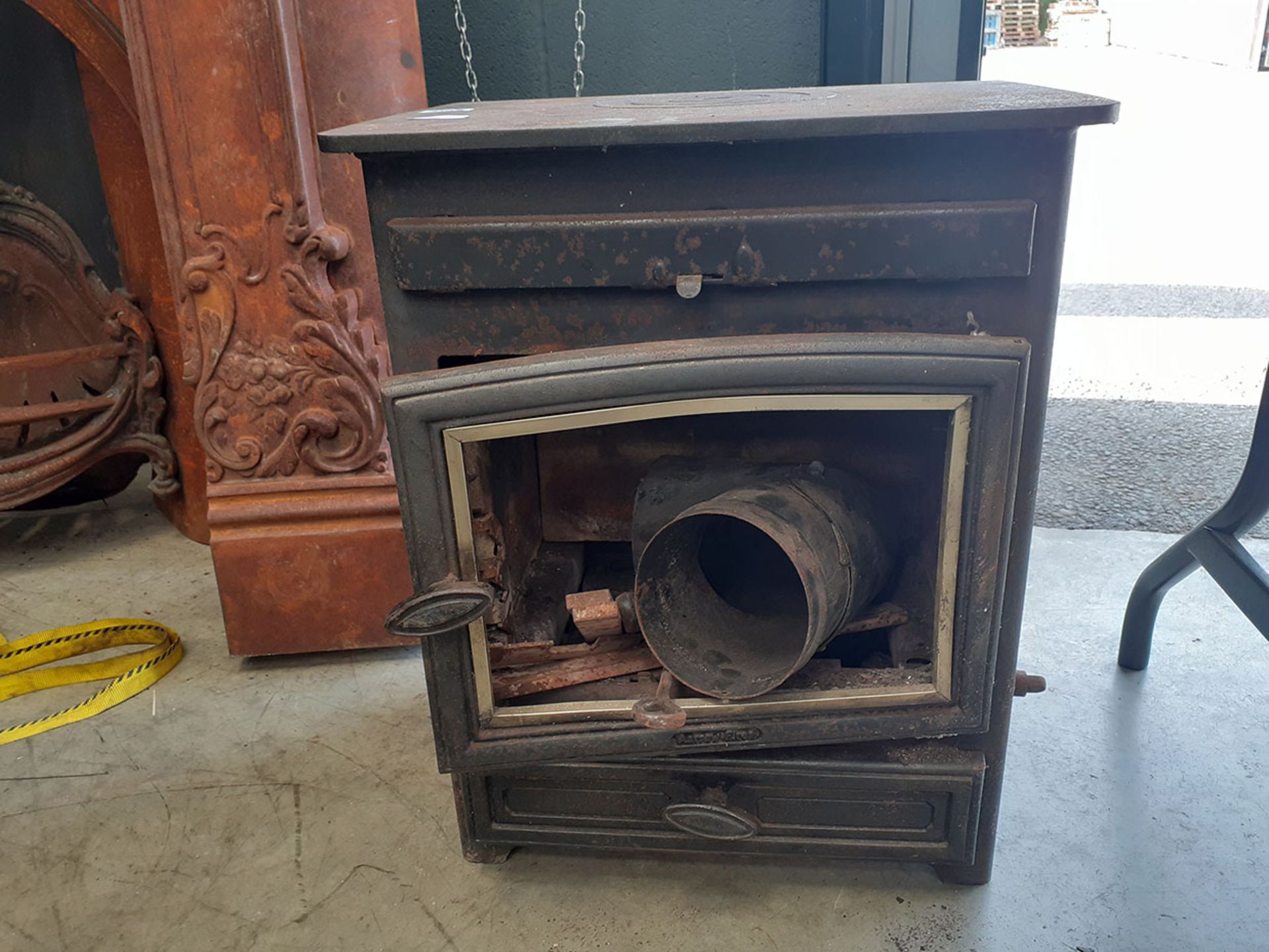 Small wood burner no glass front