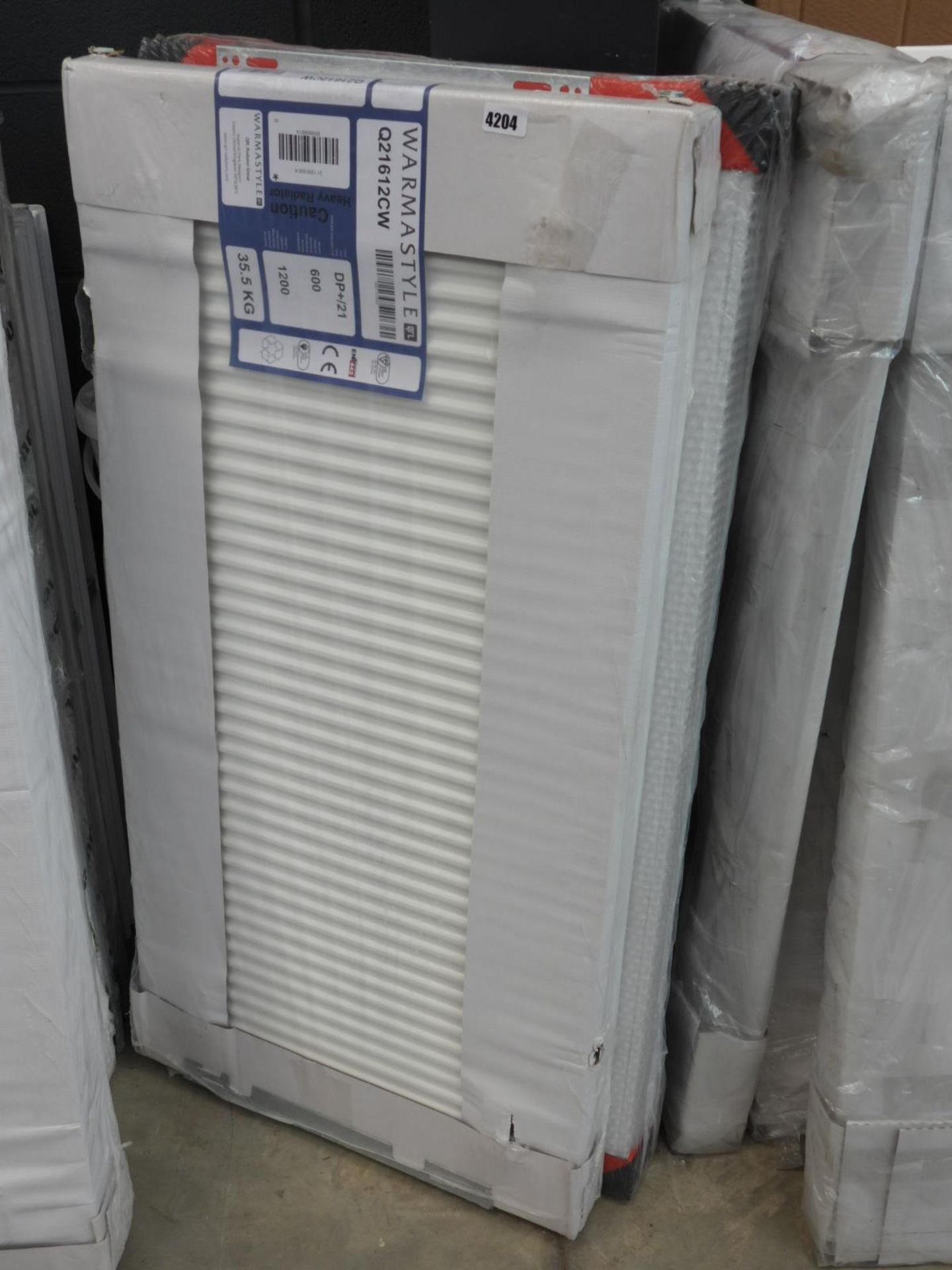 600 x 1200 boxed radiator