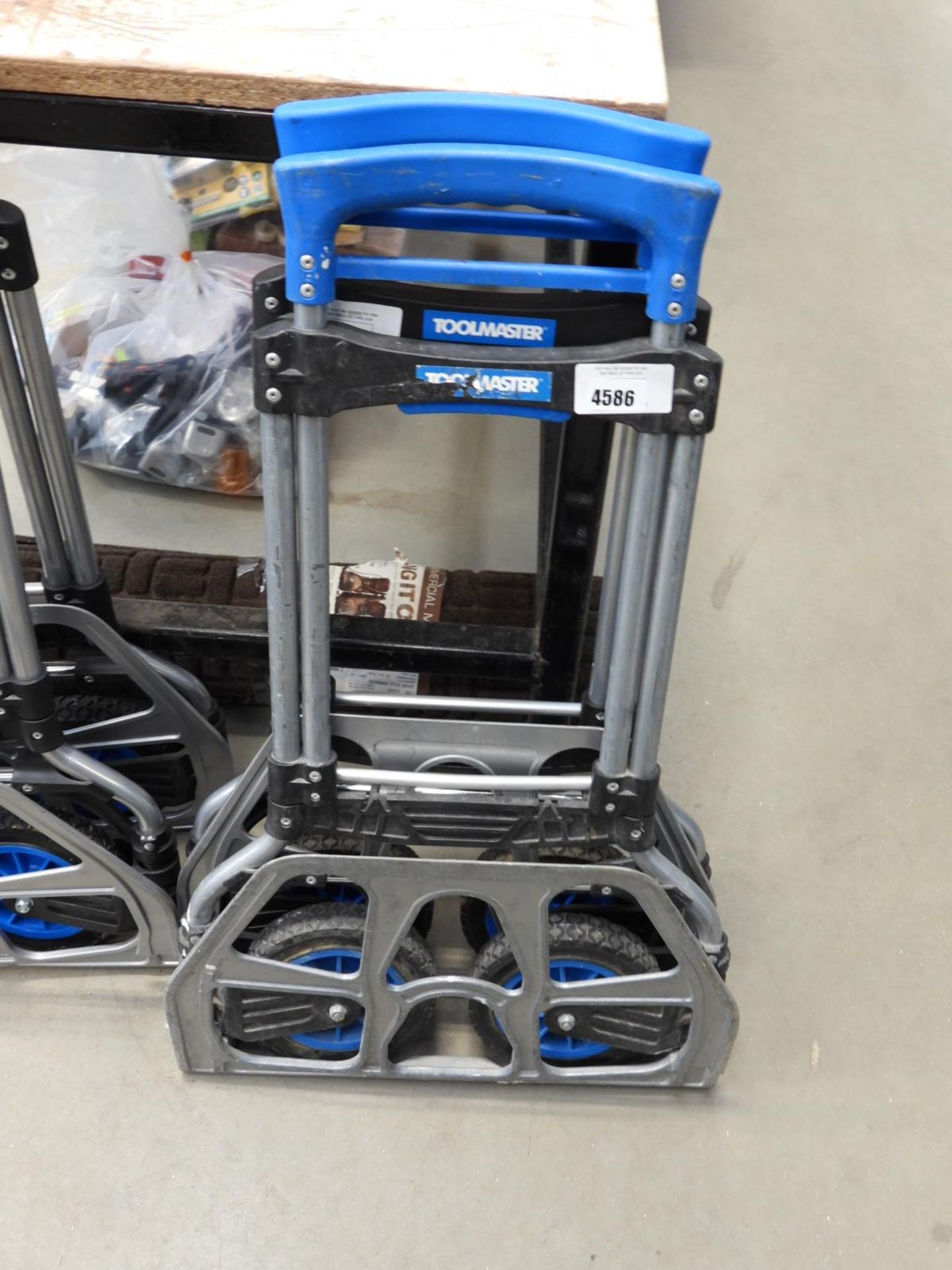 2 Toolmaster folding sack trucks