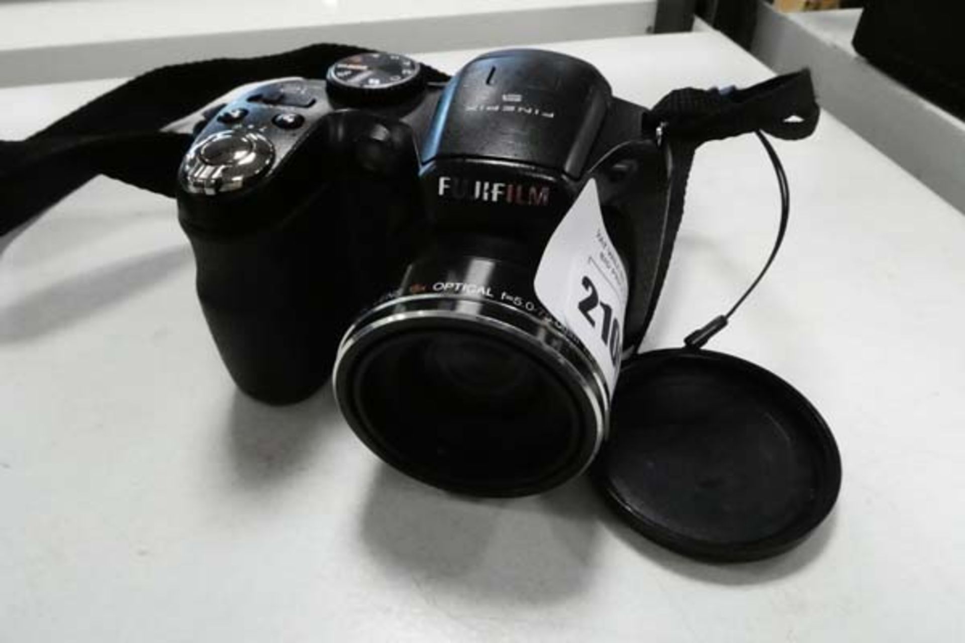 Fujifilm digital camera model S1730