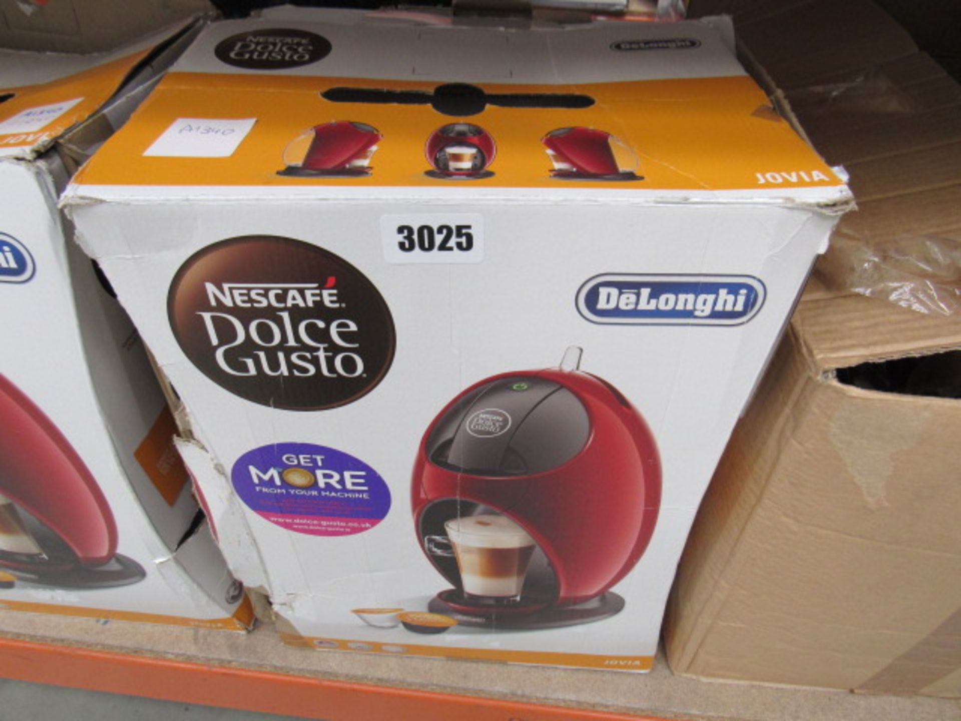 Nescafe Dulce Gusto Jovia coffee machine, with box