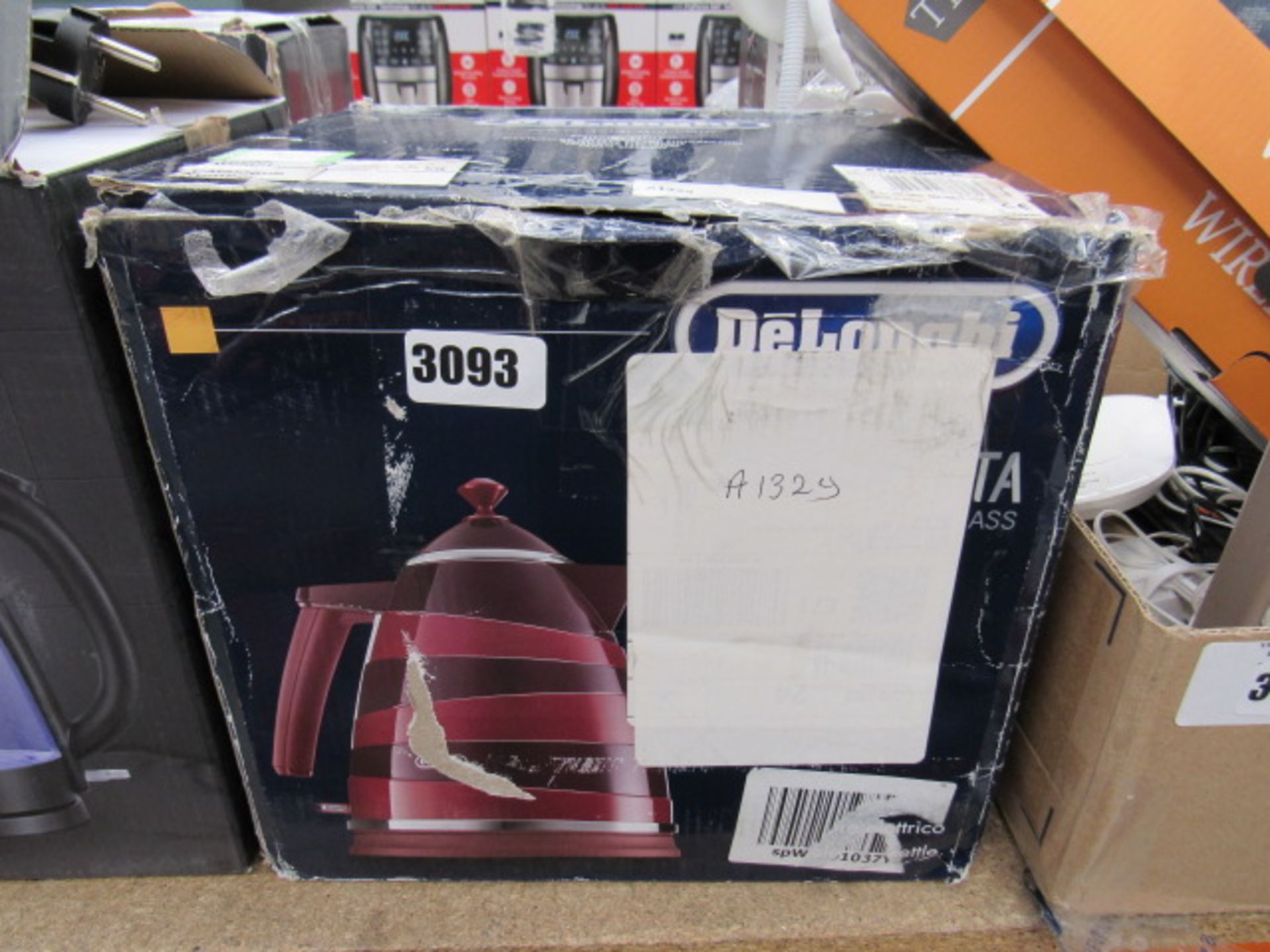 Delonghi electric kettle with box