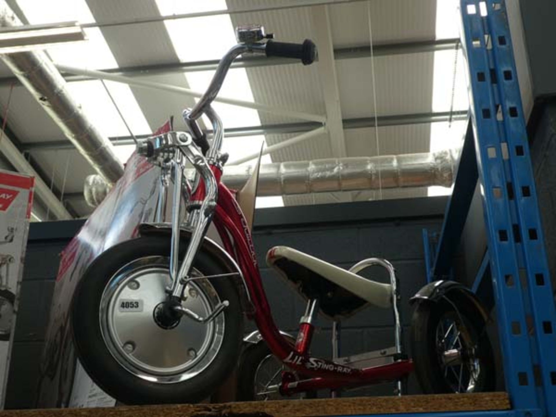 4056 - Schwinn tricycle