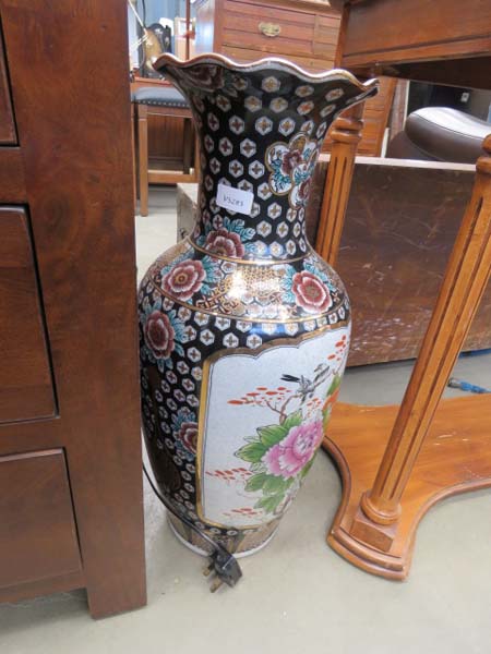 Modern Chinese vase