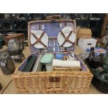 Wicker picnic basket