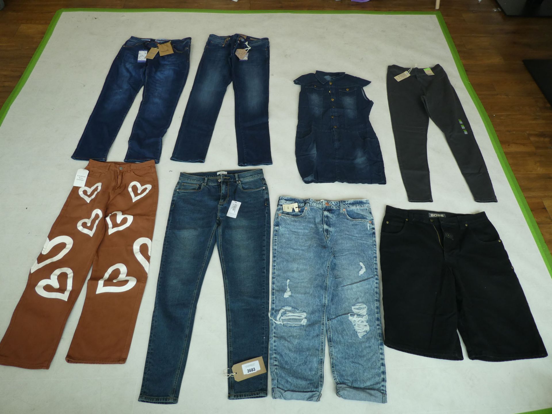 Selection of denim wear to include Jacob Cohen, Boss, Arne, River Island, etc