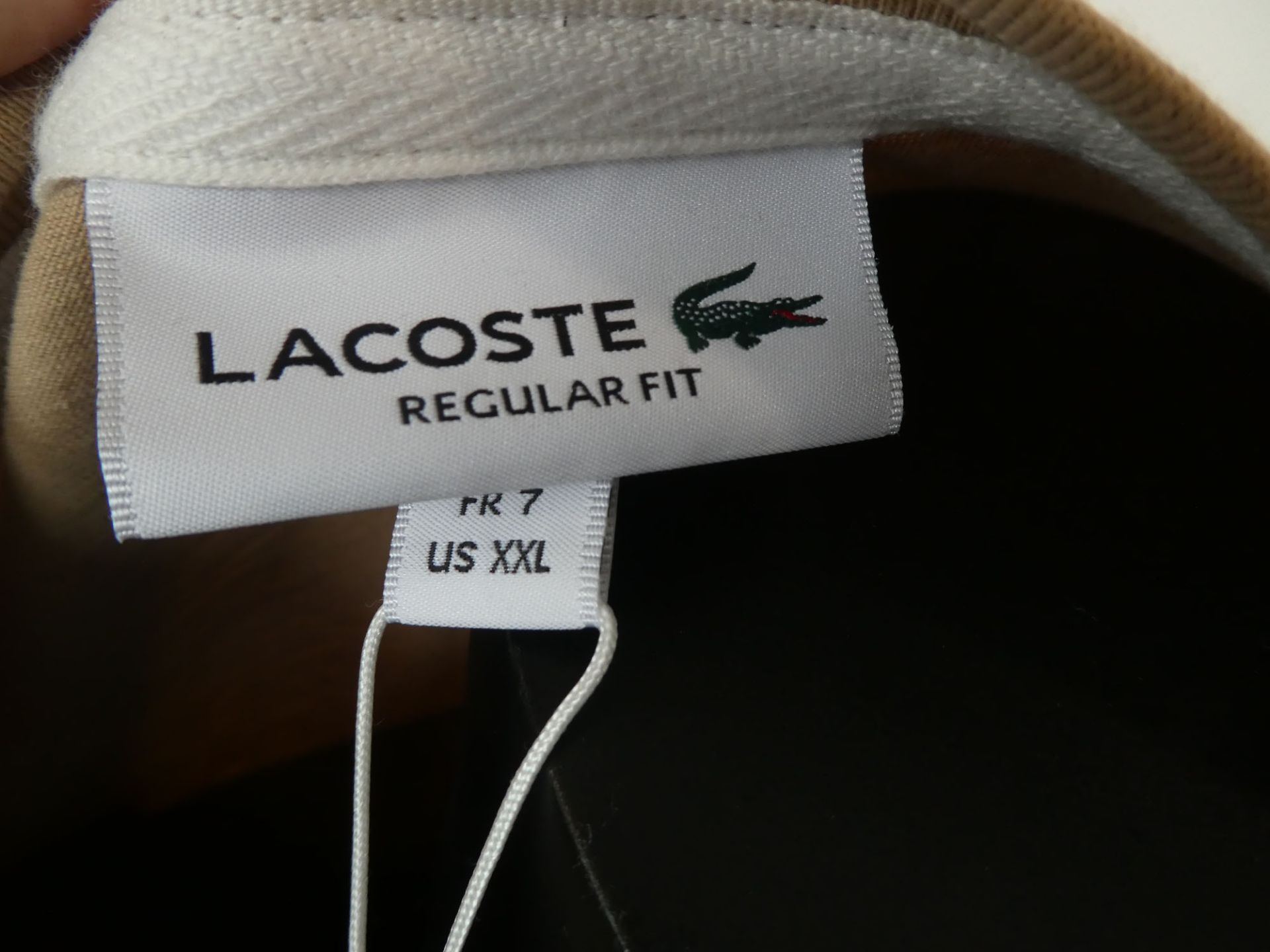 Lacoste men's tri colour t shirt size 7 - Image 4 of 4