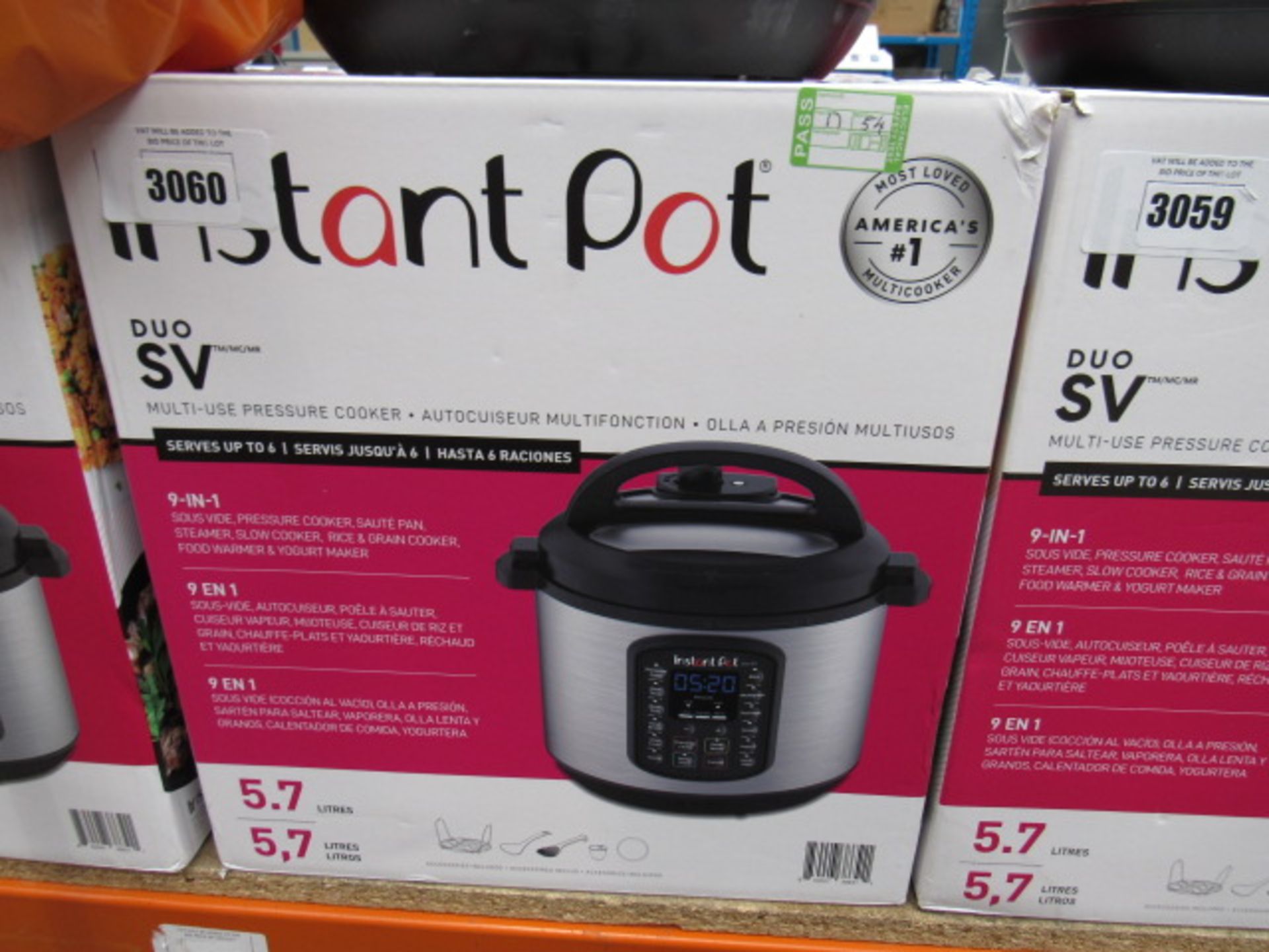 (TN54) Instant Pot multi use pressure cooker with box