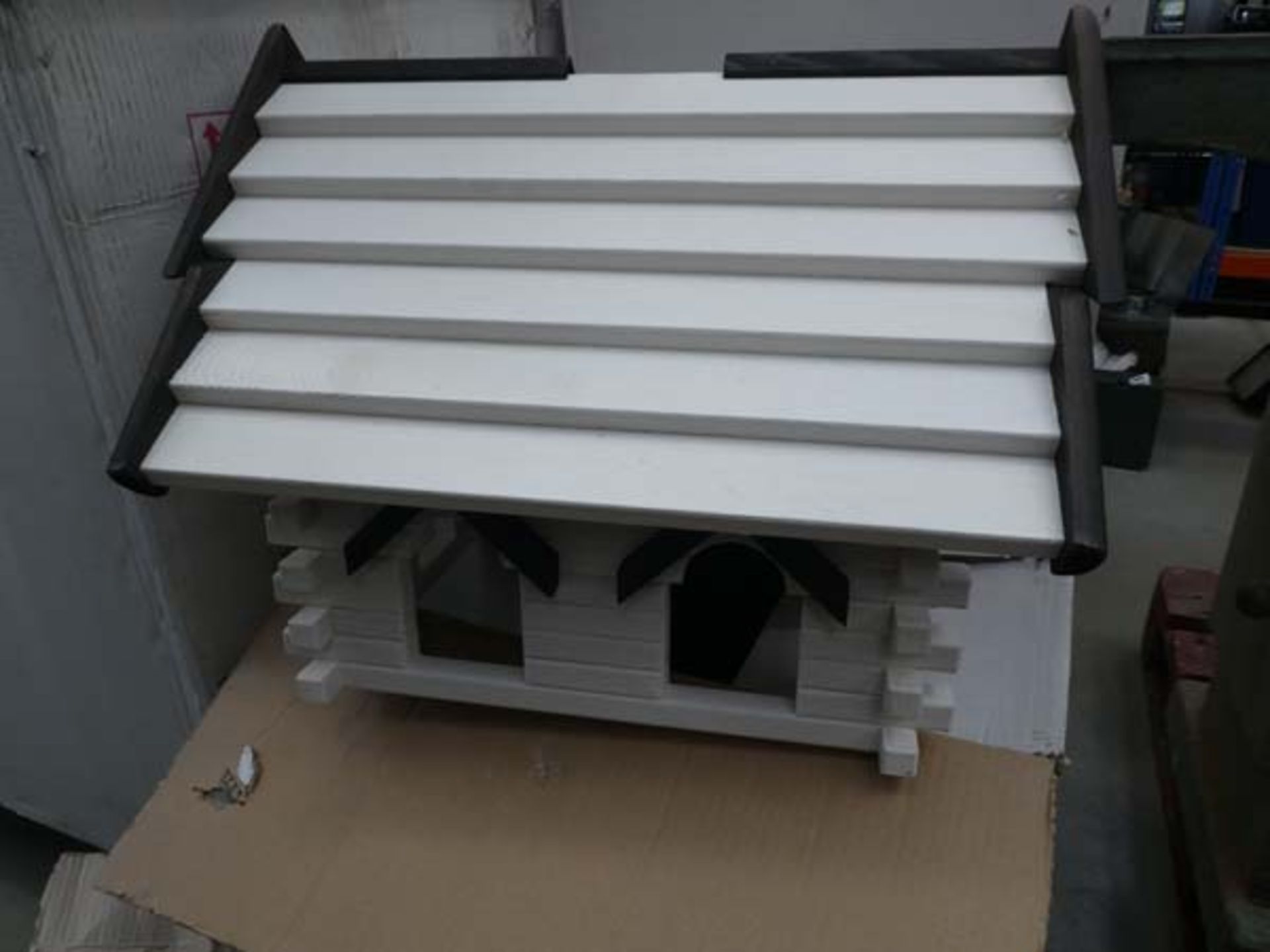 Boxed Antic bird table