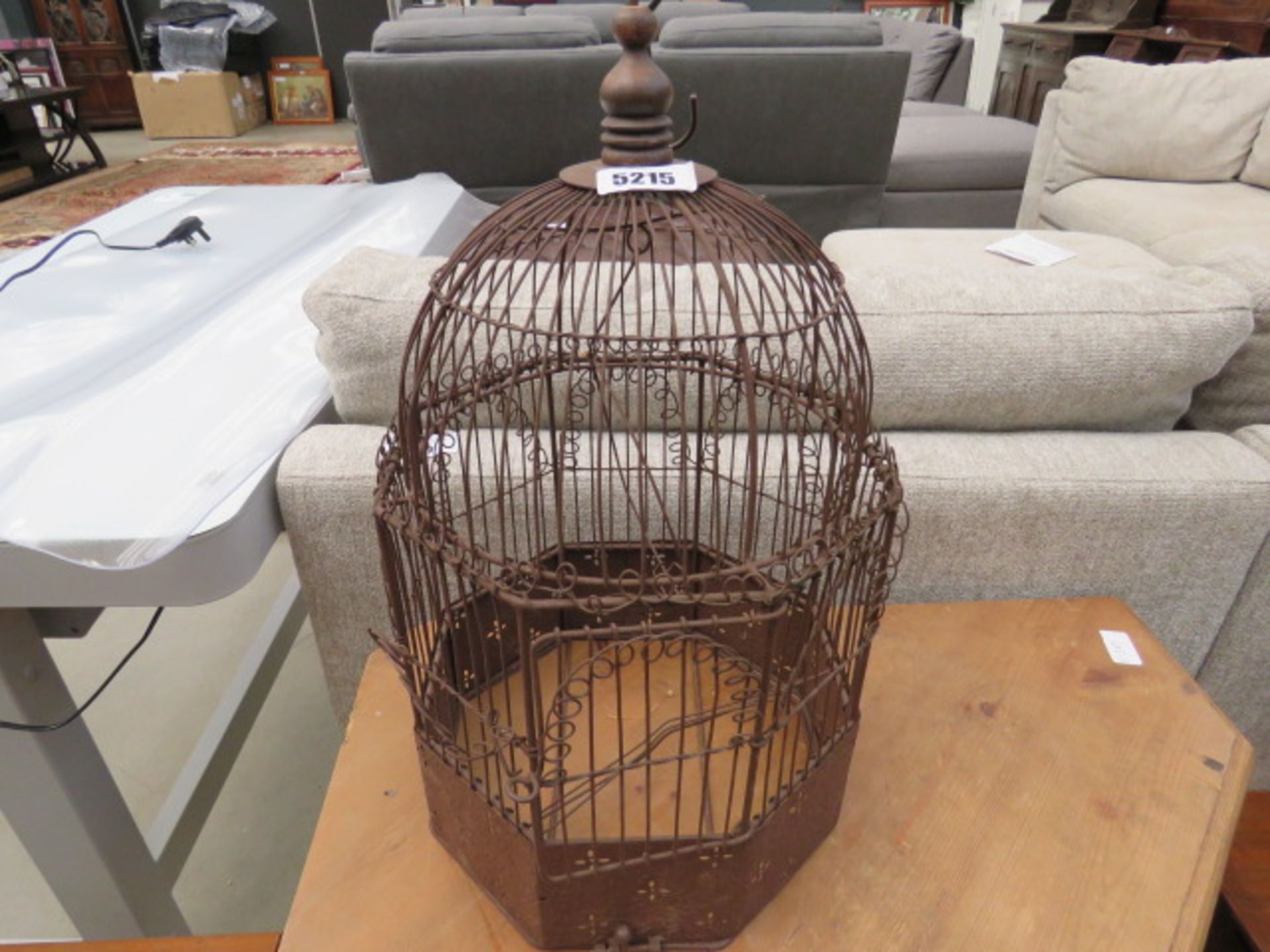 Metal bird cage (af)