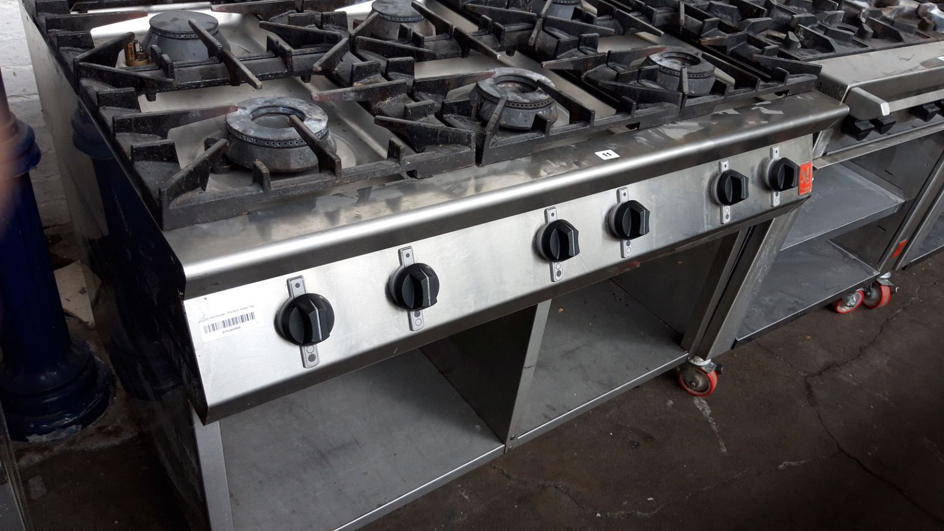 120cm gas 6 ring cooker on mobile stand