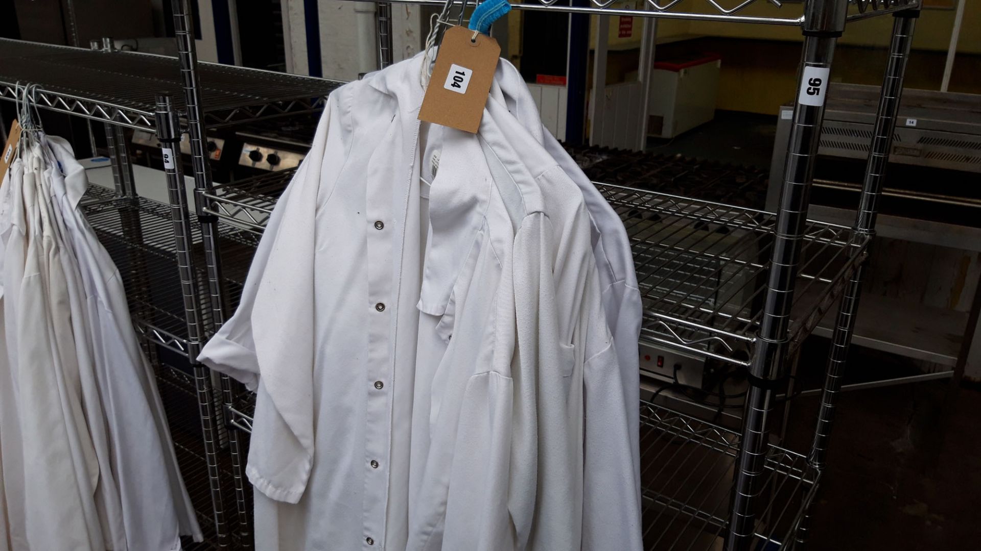 7 white bakers jackets, size XL