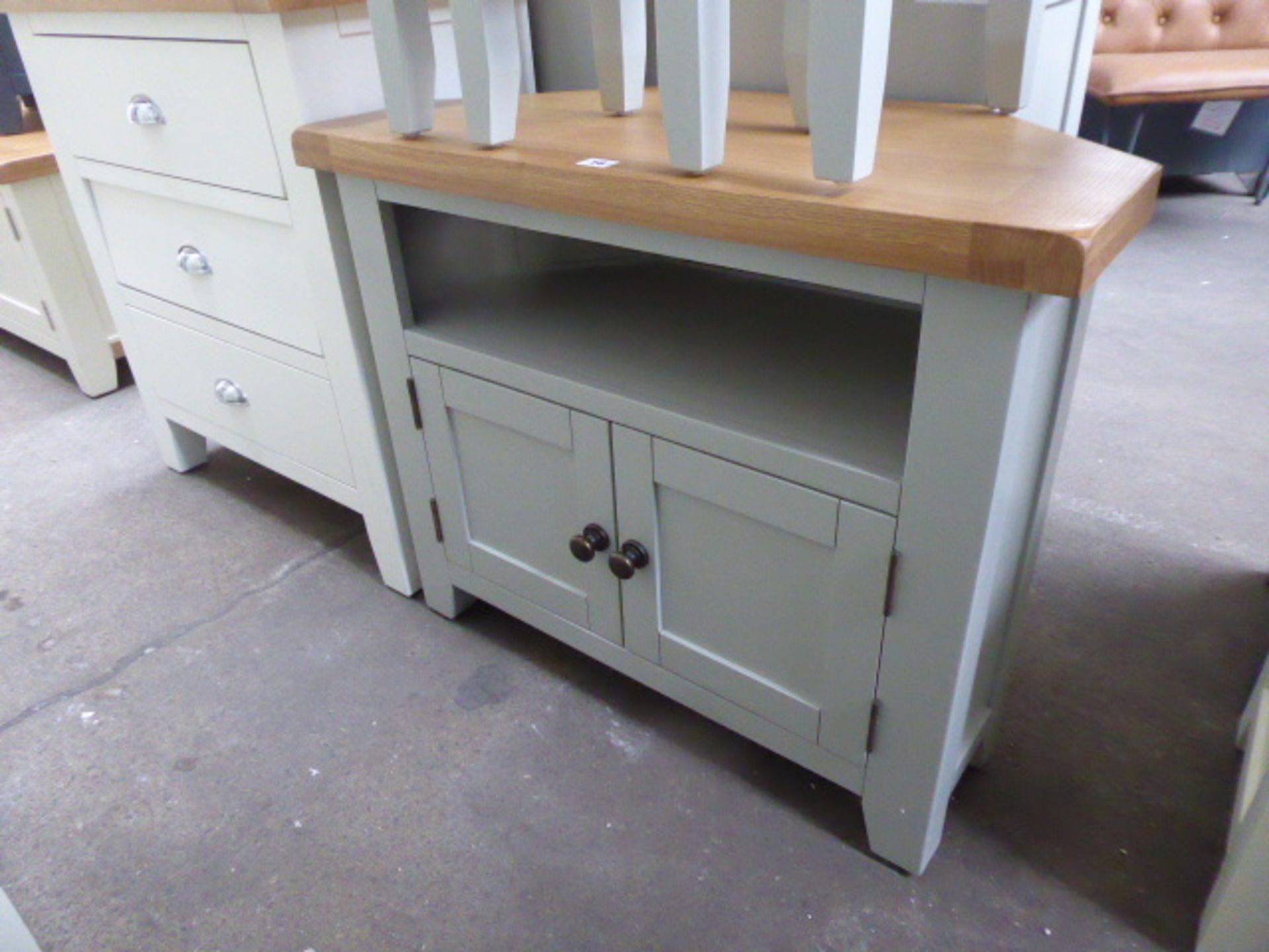 Grey painted oak top corner TV unit with shelf and double door cupboard, 80cm wide