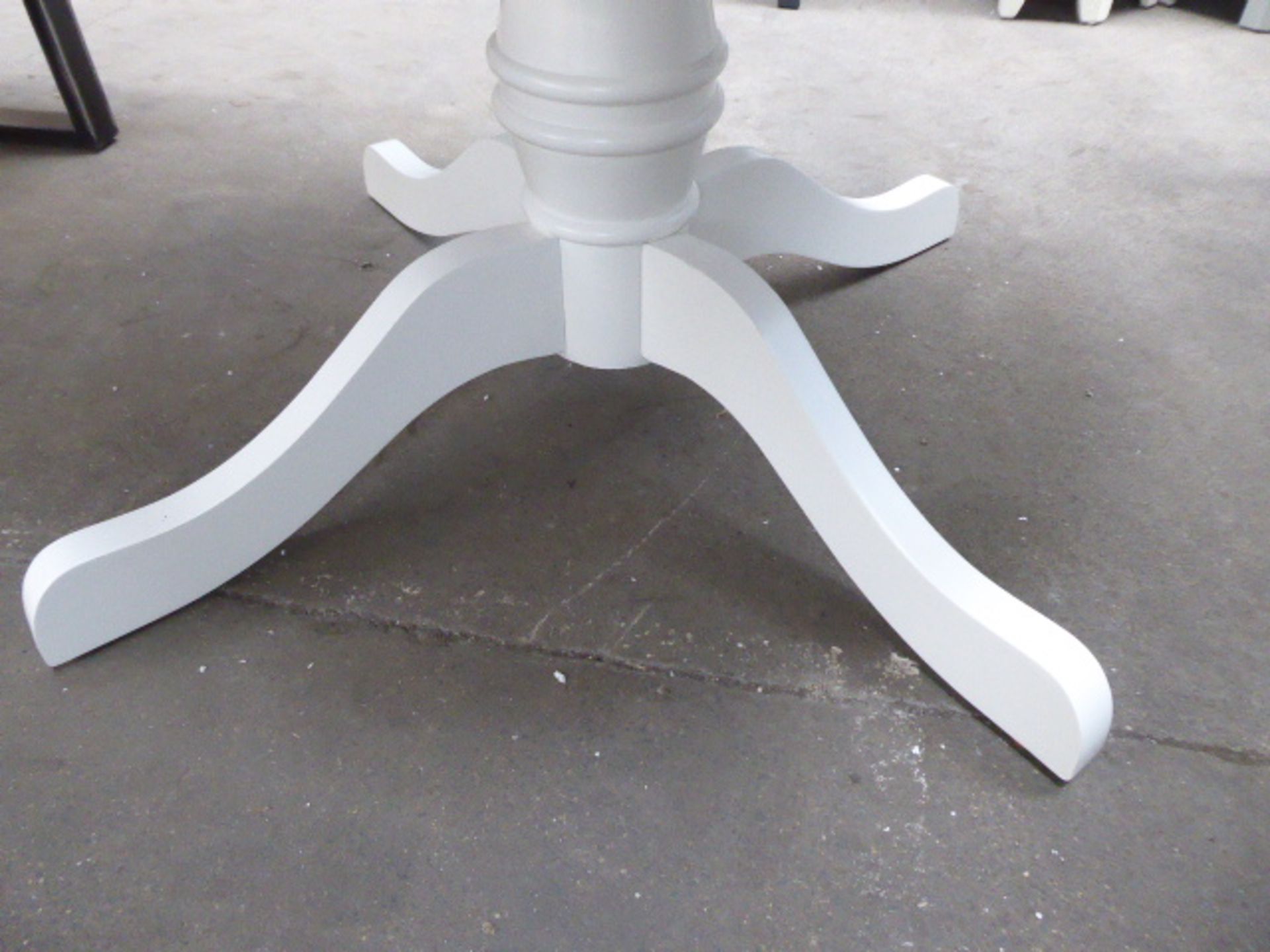 White painted oak topped extending dining table, 110cm diameter - Image 3 of 3