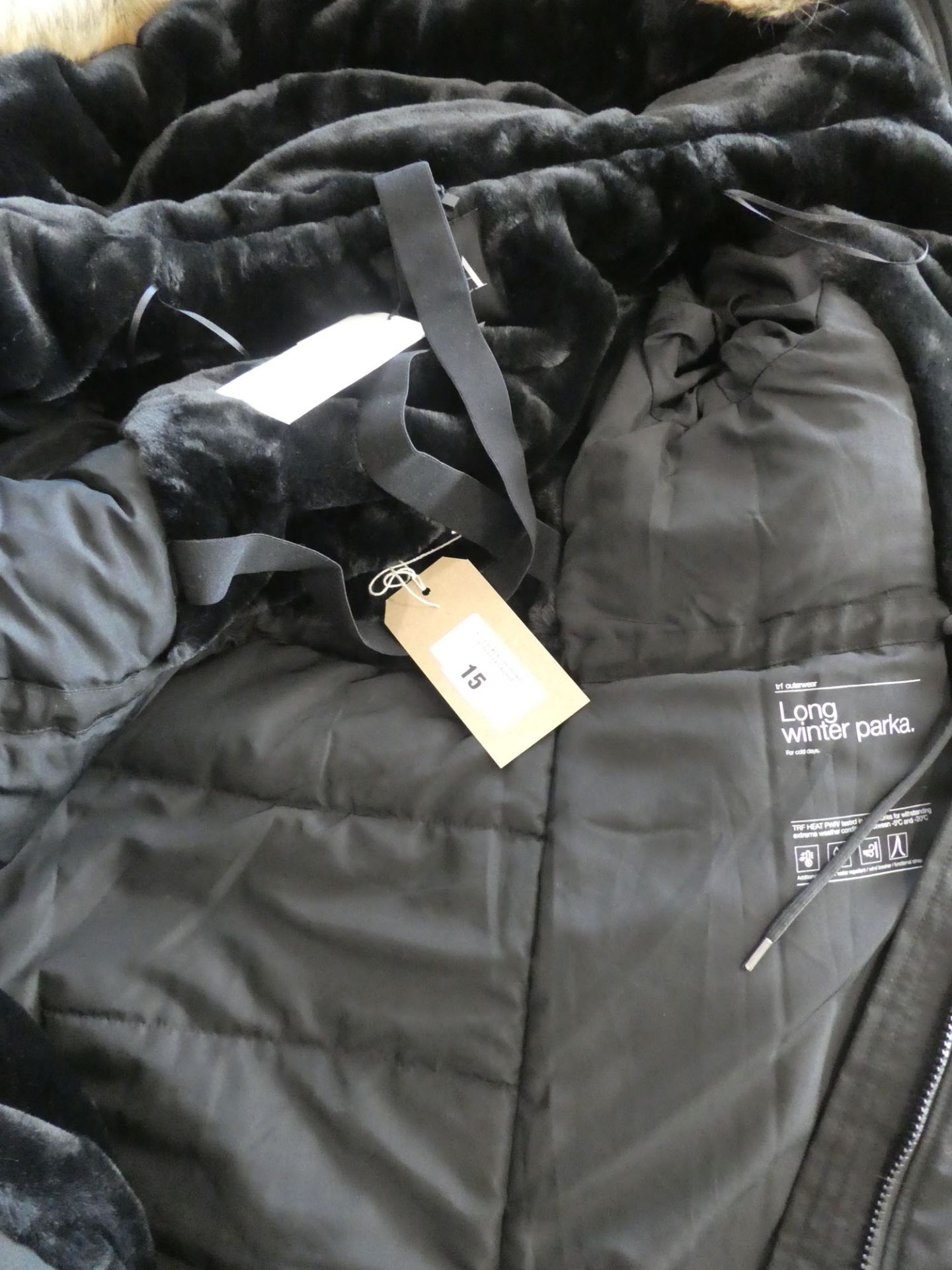 Zara ladies long winter parka jacket in black size L - Image 3 of 3