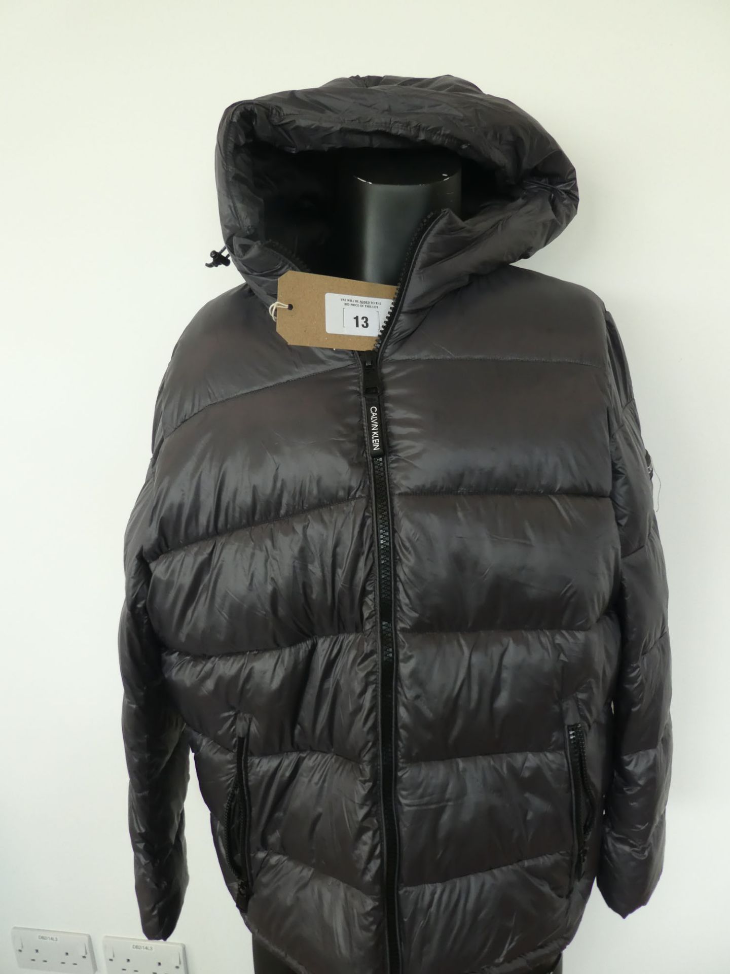 Calvin Klein men's puffer jacket in dark grey size L