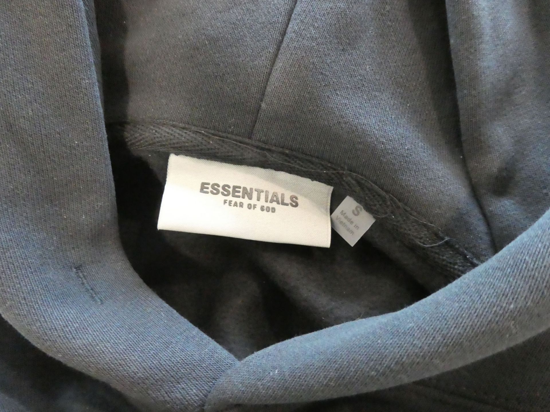 Essentials Fear of God hoodie in black size S - Image 4 of 5