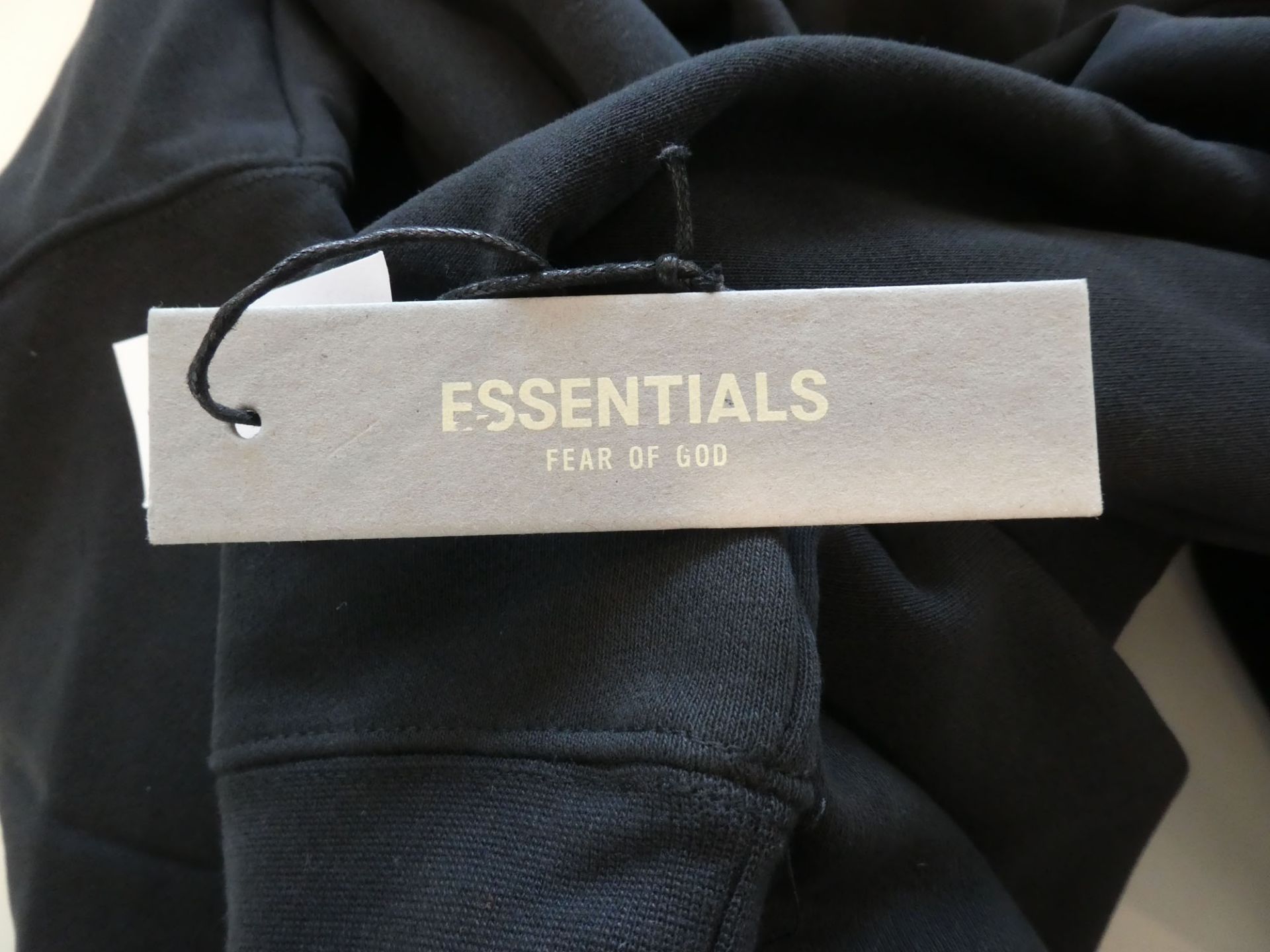 Essentials Fear of God hoodie in black size S - Image 5 of 5