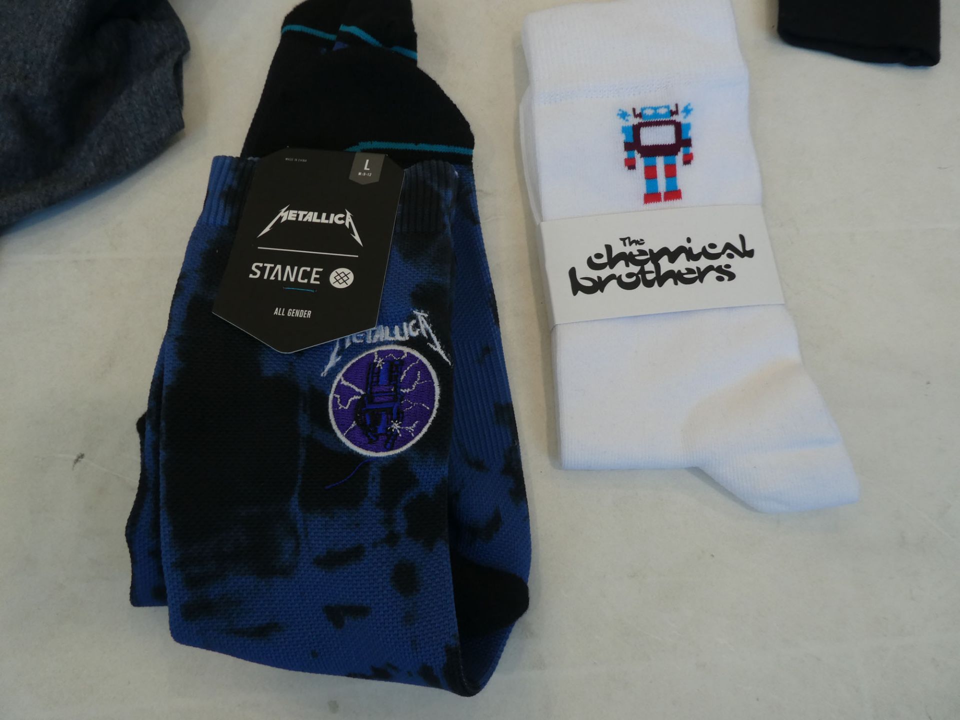 Rock shirts and socks including Metallica and Chemical Brothers socks, and Overkill, Foo Fighters, - Image 3 of 3