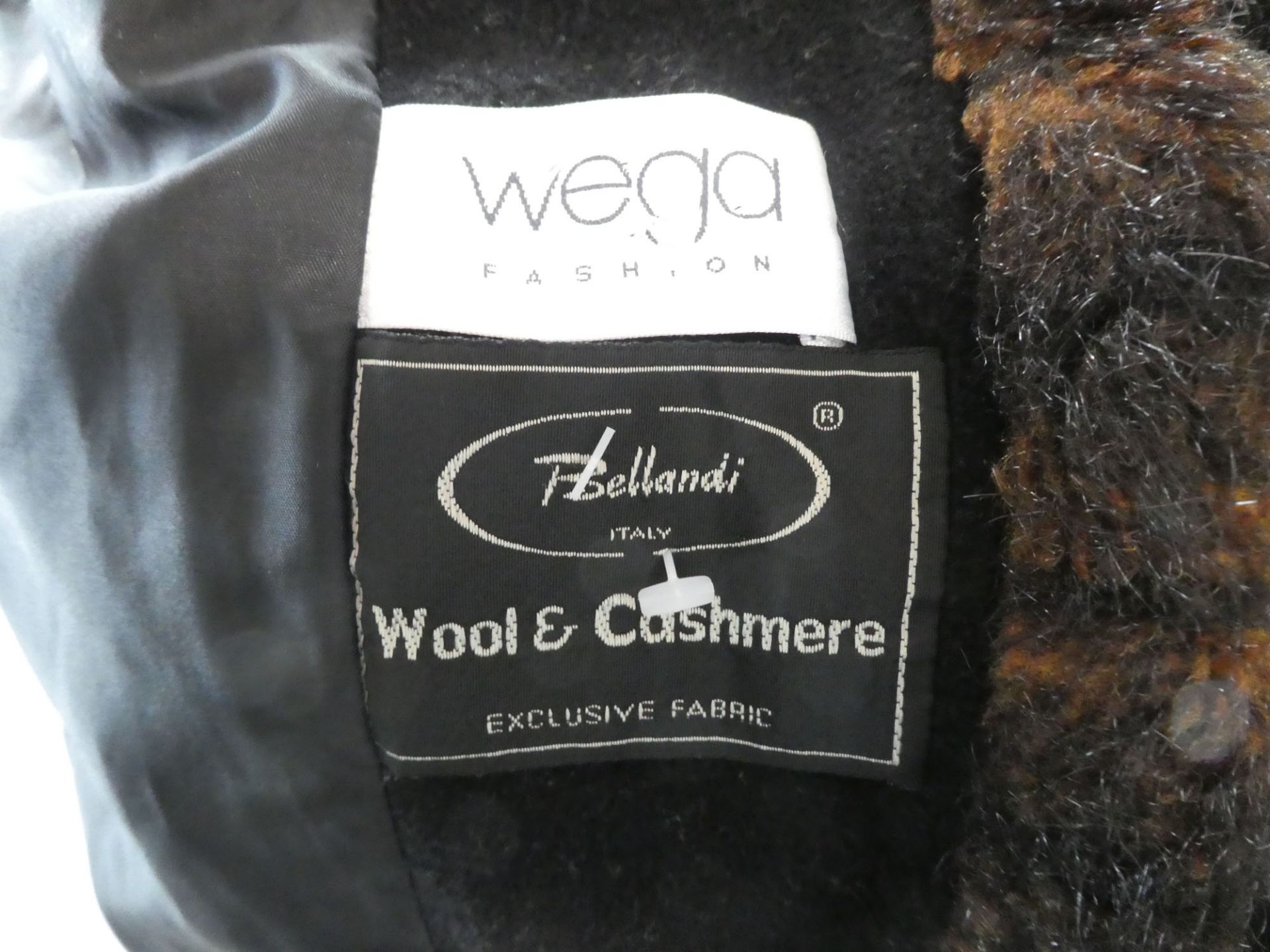 Wega Bellandi wool & cashmere jacket approx size S - Image 2 of 2