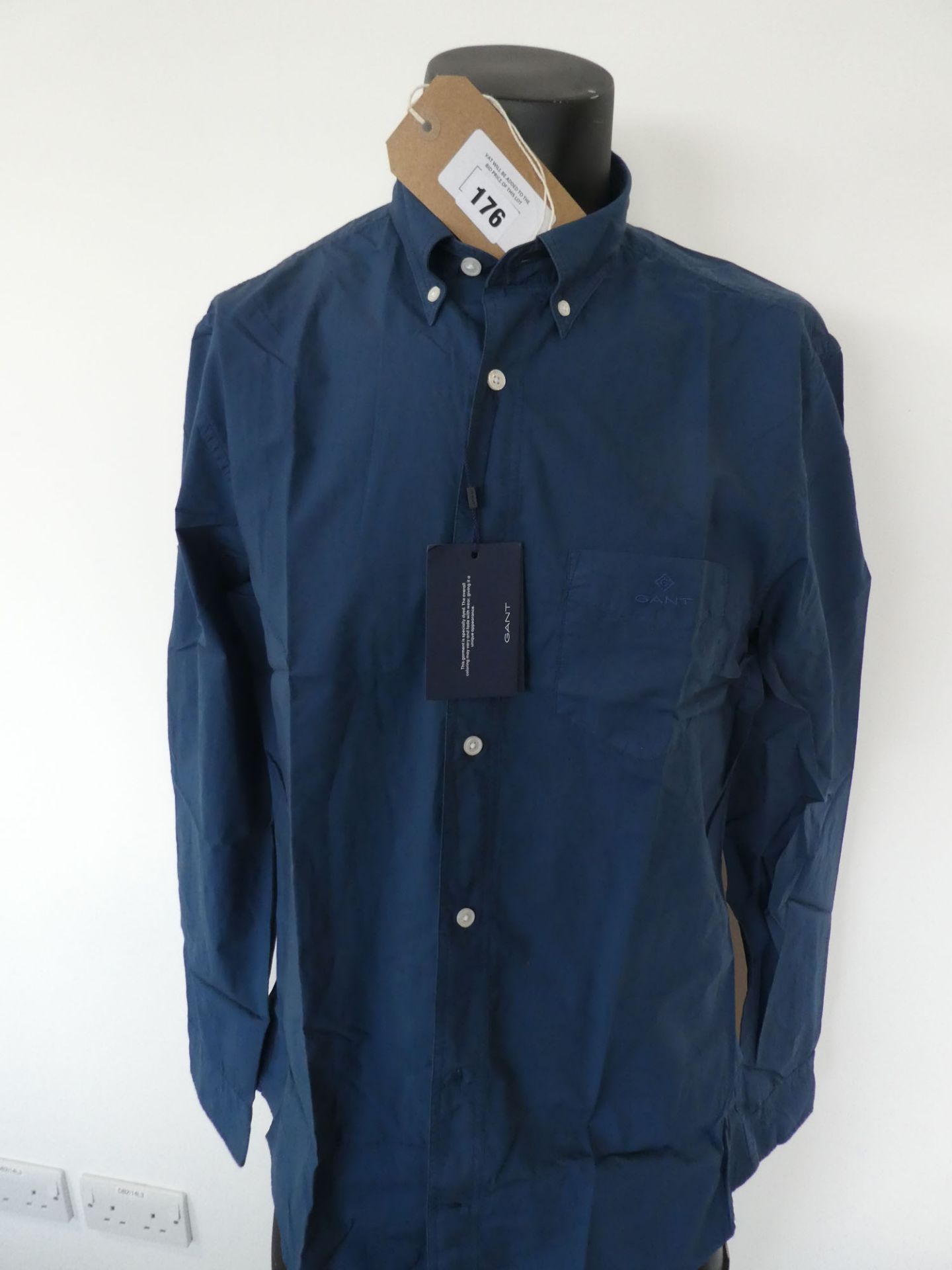 Gant sunfaded broadcloth slim shirt in insignia blue size L