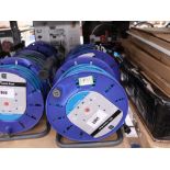 (27) 2 45m cable reels