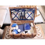 Wicker picnic set