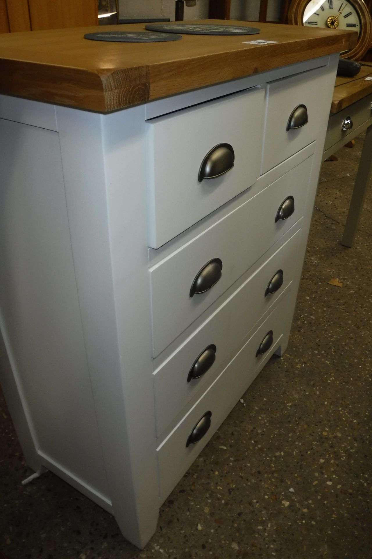 (15) Chest of 2 over 3 drawers with oak surface