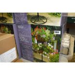 Boxed Gardman Georgian 2 tier flower fountain