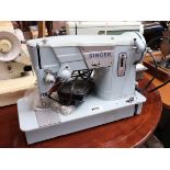 Singer electric operated sewing machine, no plug *Collector's Item*