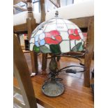 Tiffany style table lamp with flower and dragonfly pattern shade