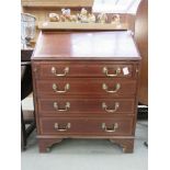 Georgian mahogany bureau with four drawers under