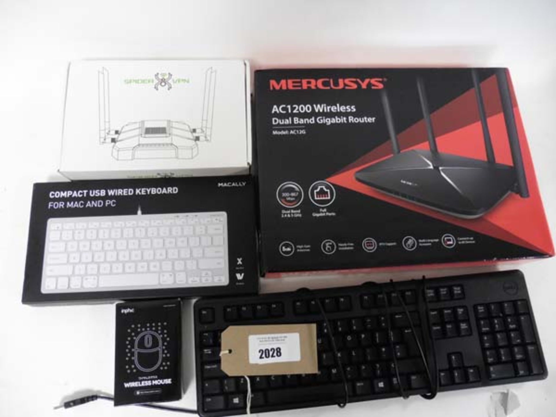 Macally Compact USB keyboard for Mac & PC, Dell keyboard, wireless mouse, Spider VPN & Mercusys