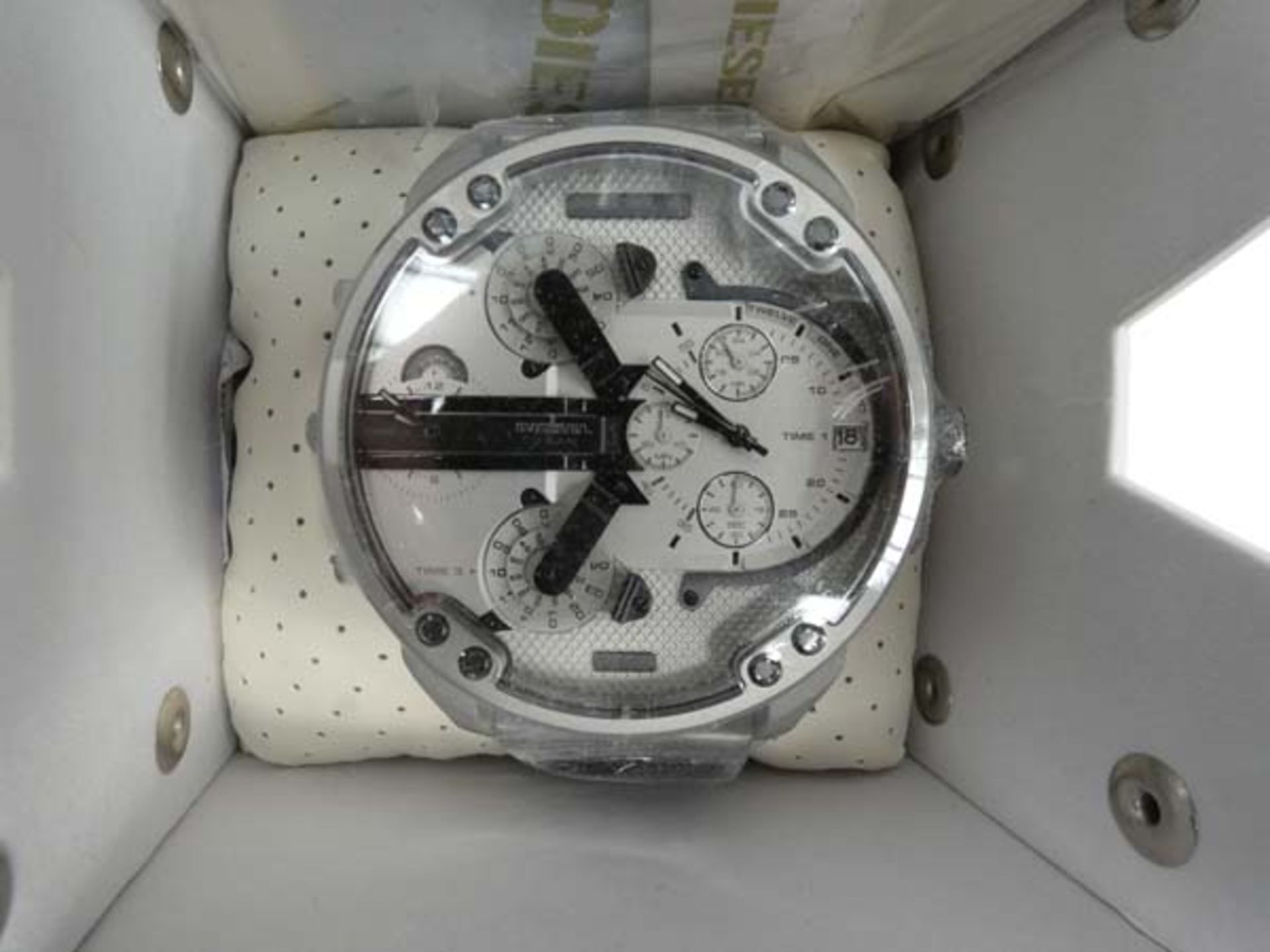 Diesel DZ7421 large wristwatch in box