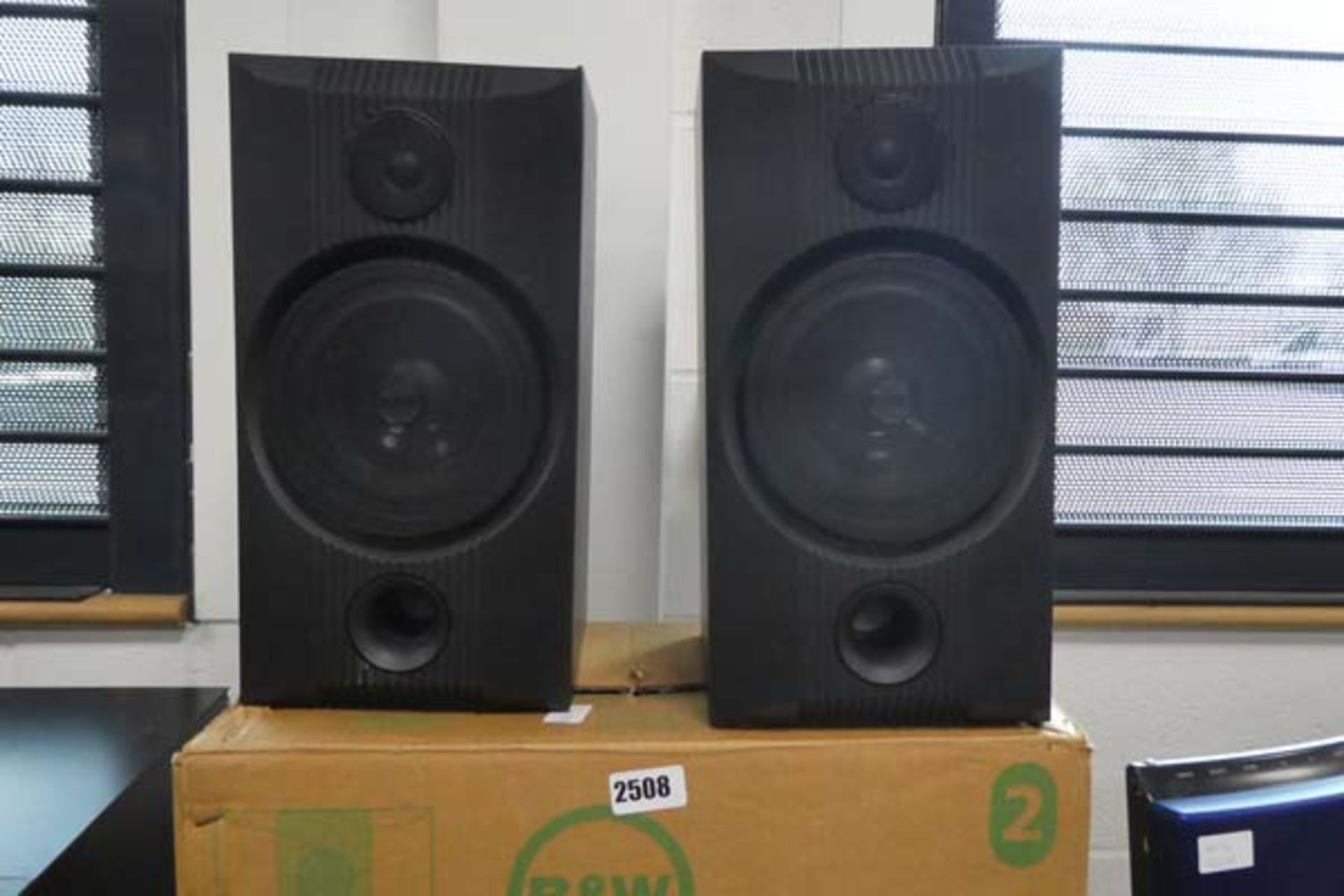 Pair of Bowers & Wilkins 2002 stereo speakers with original box
