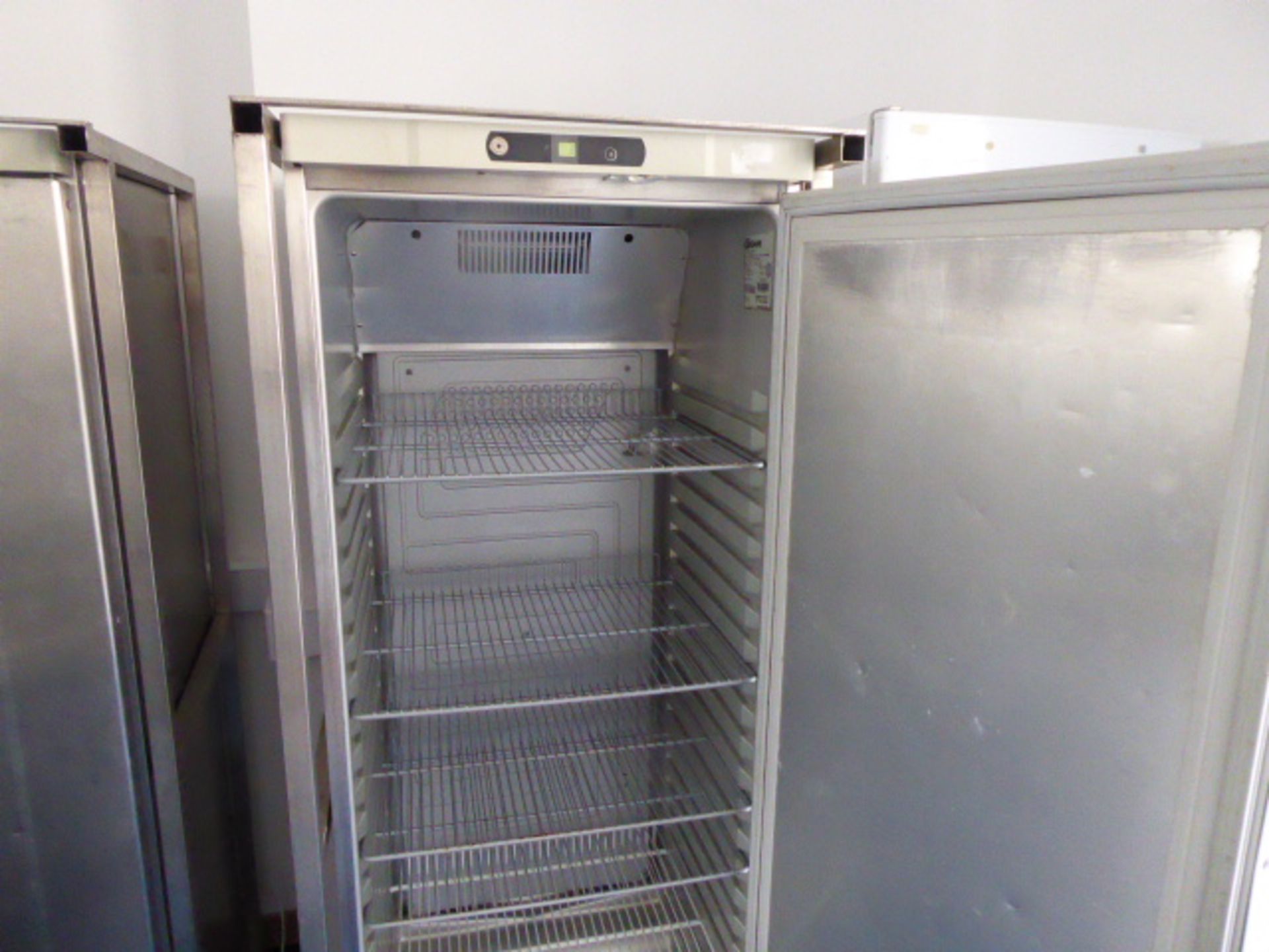 67cm Gram single door fridge in mobile cage - Image 2 of 2