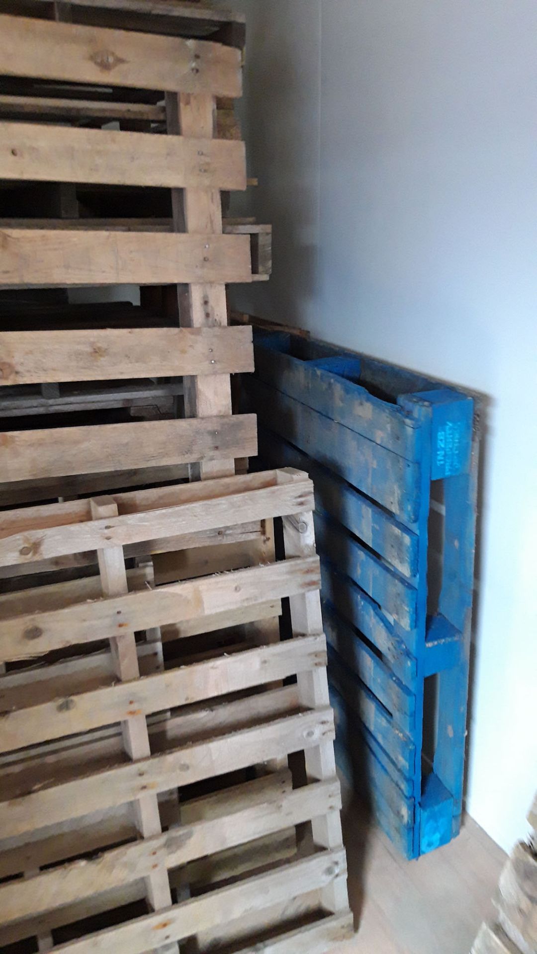 Approx. 40 assorted pallets - Image 3 of 3