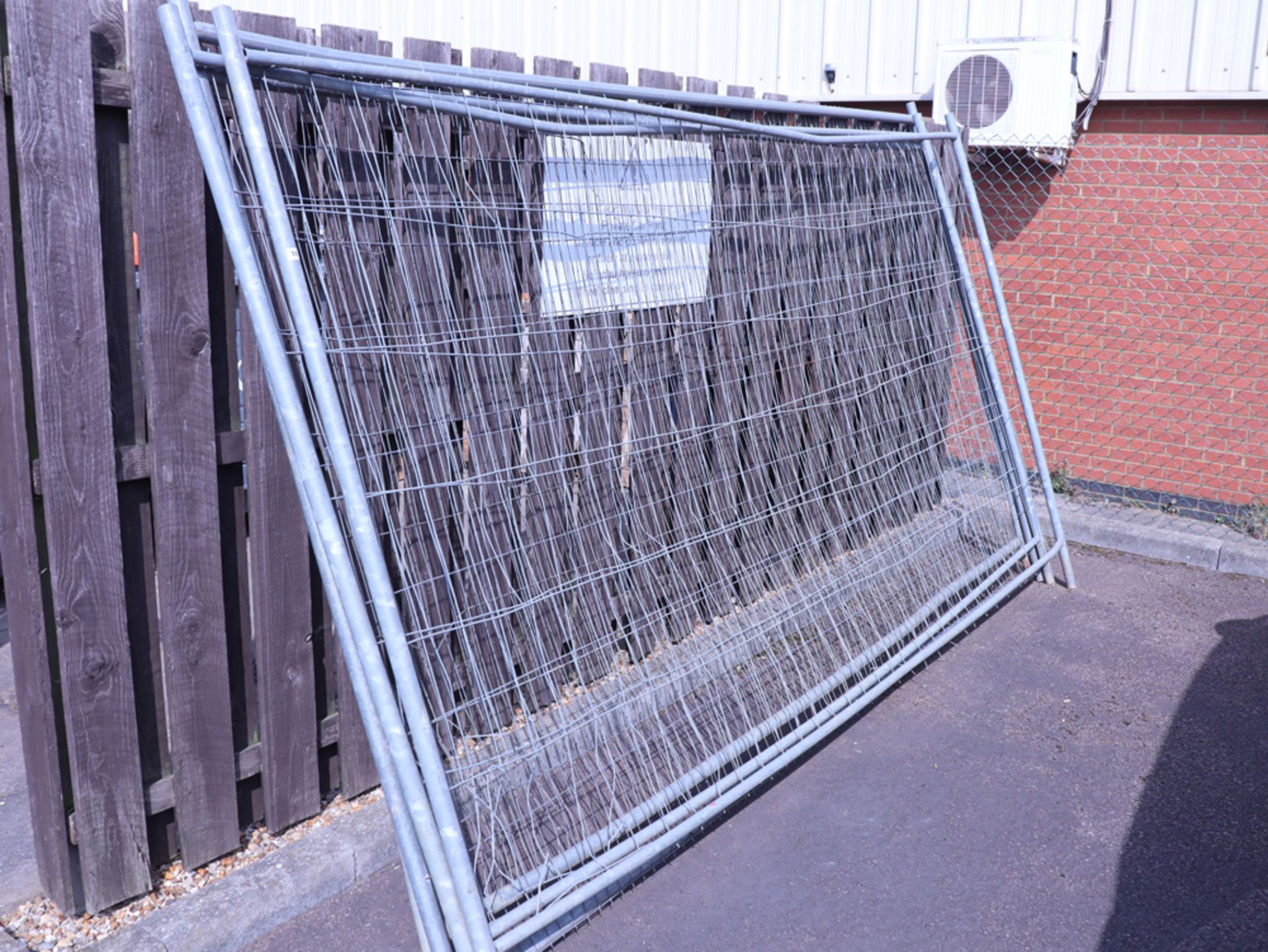 4 Heras type fencing panels