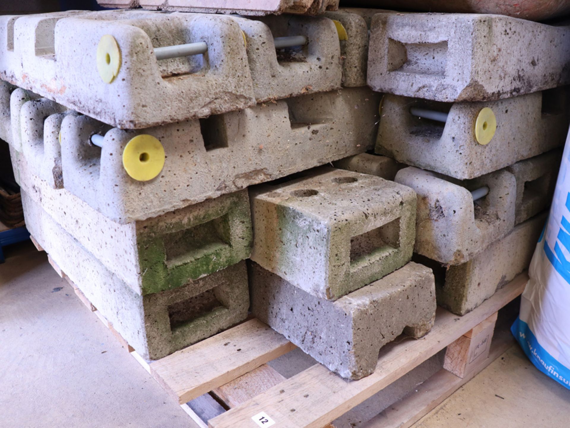 Pallet of approx. 20 concrete Heras type fencing feet