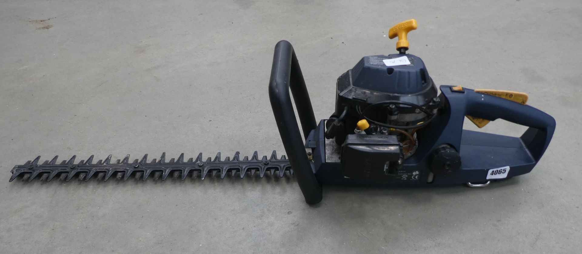 4048 Blue power performance petrol powered hedge cutter