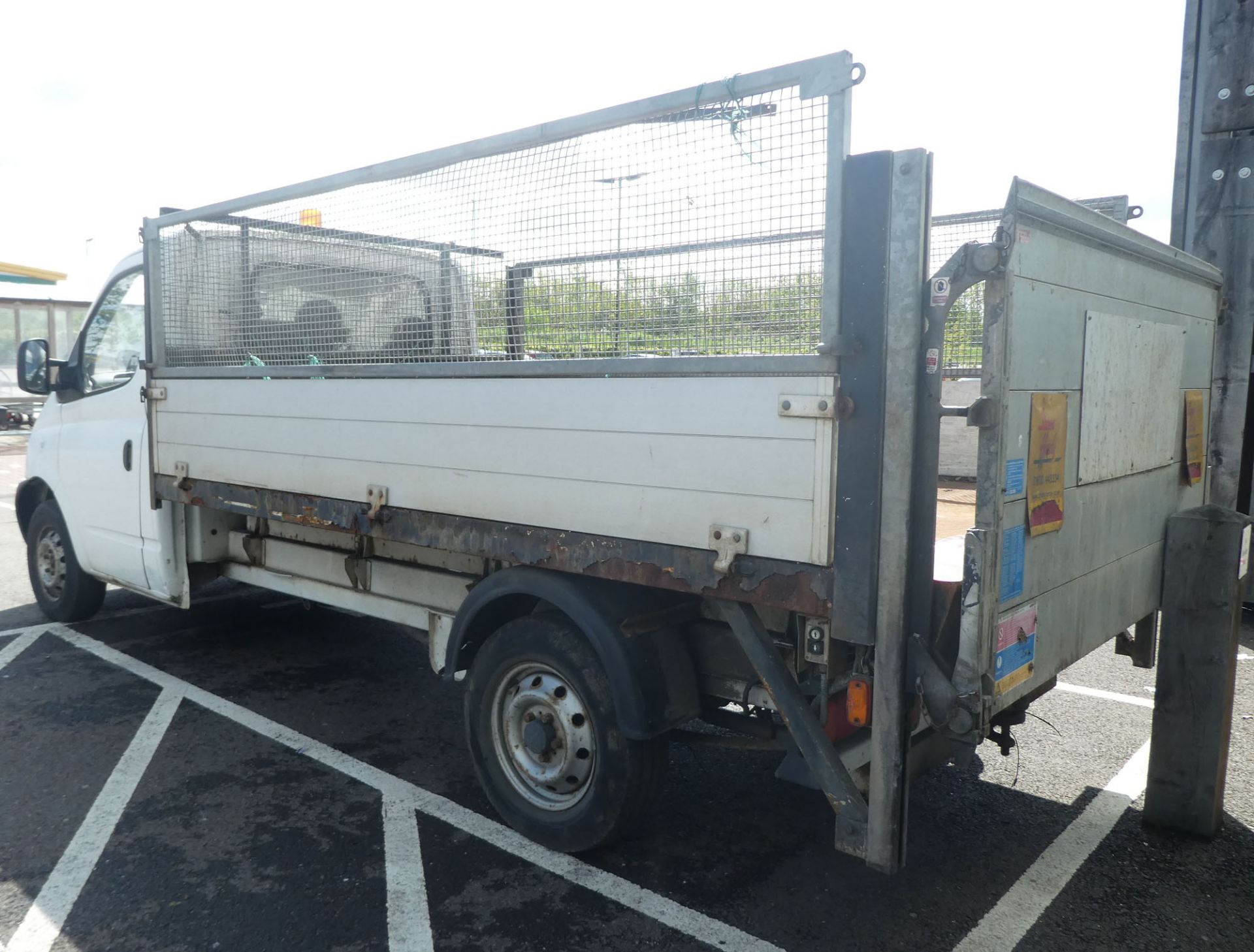 LDV Light Goods Vehicle in white, registration plate BV57 NVR, first registered 15.11.2007, - Image 6 of 11