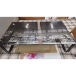 Coffee table with Brooklyn bridge printed surface