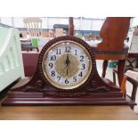 Quartz dome topped mantle clock