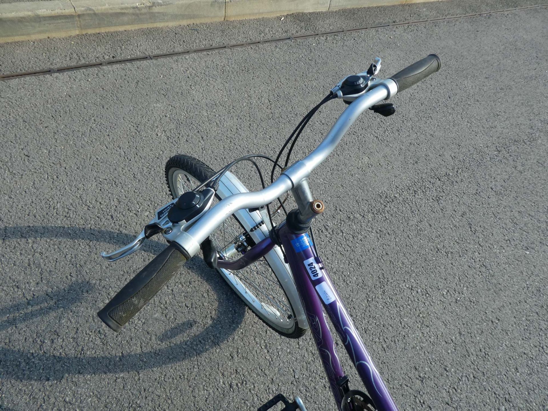 Purple Raleigh ladies bike - Image 2 of 3