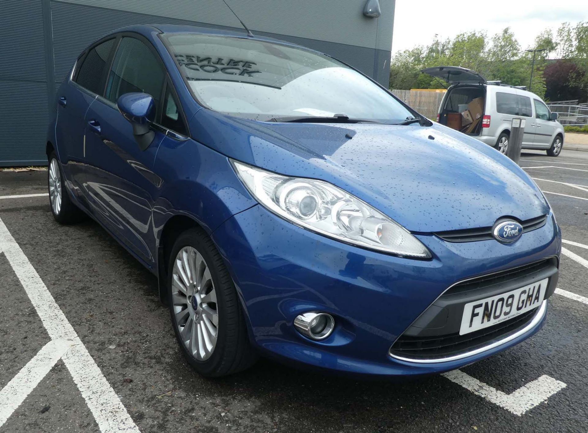 Ford Fiesta Titanium 96 in blue, registration plate FN09 GHA, first registered 01.03.2009, 5 door