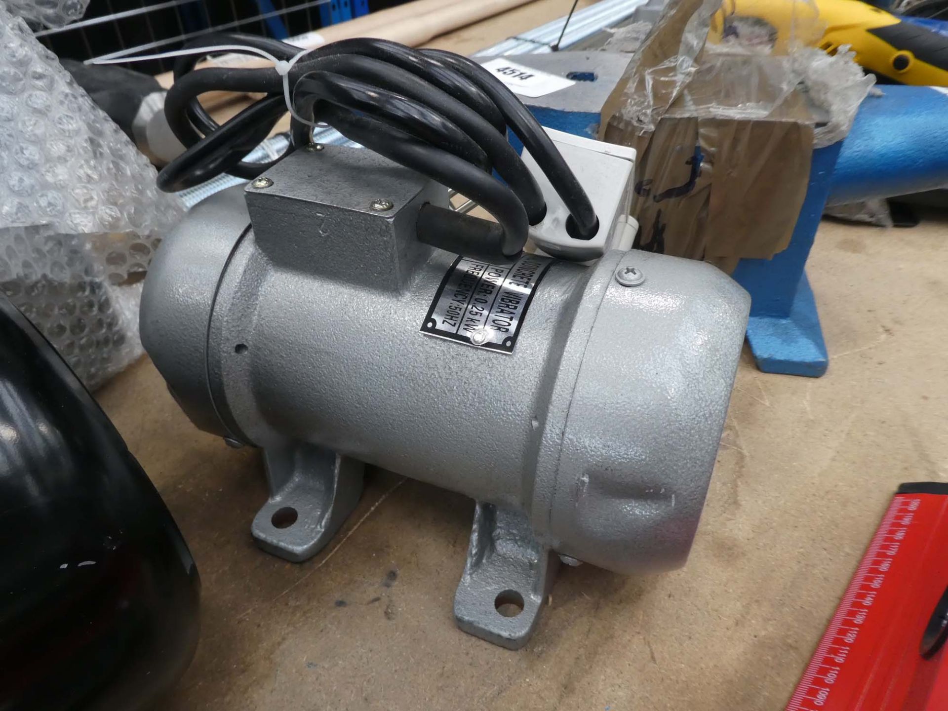 Small electric motor